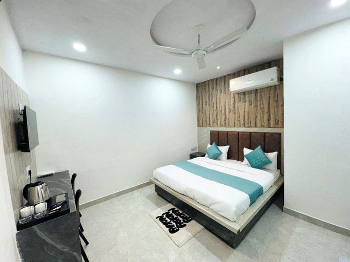 Bedroom 2, THE GRAND LUXURY STAY HOTEL, Agra