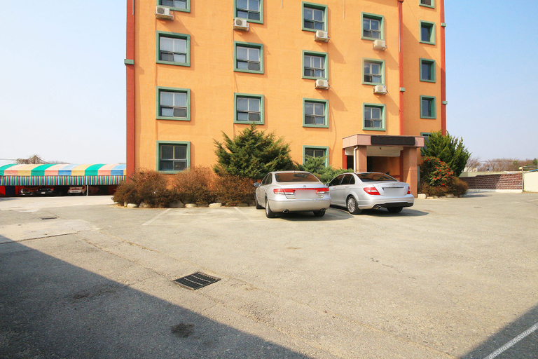 Exterior & Views 1, Damyang Changpyeong G Hotel, Damyang