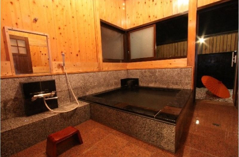 Bathroom 2, Hananoya, Chichibu