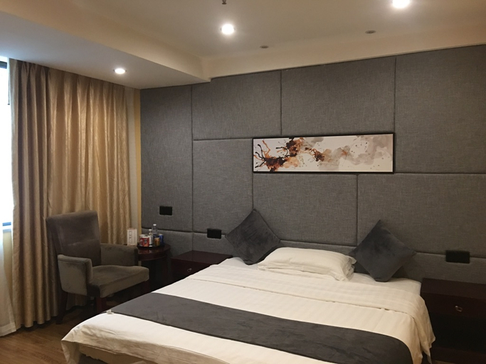 Bedroom 2, Orange Hotel, Suining
