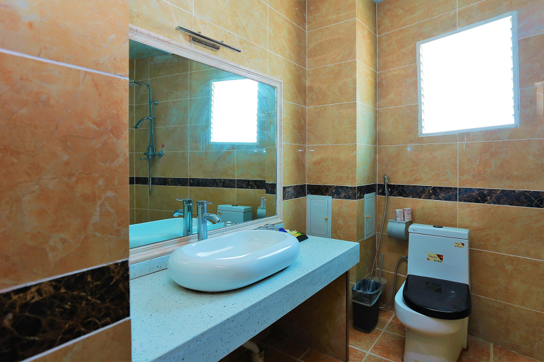 Bathroom 2, Sirilora Hotel, Xishuangbanna Dai
