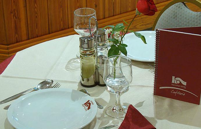 Food & Drinks 5, HOTEL AUGUSTUS, Capital