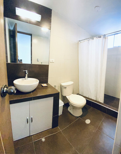 Bathroom 4, HOTEL AREQUIPA INN, Arequipa