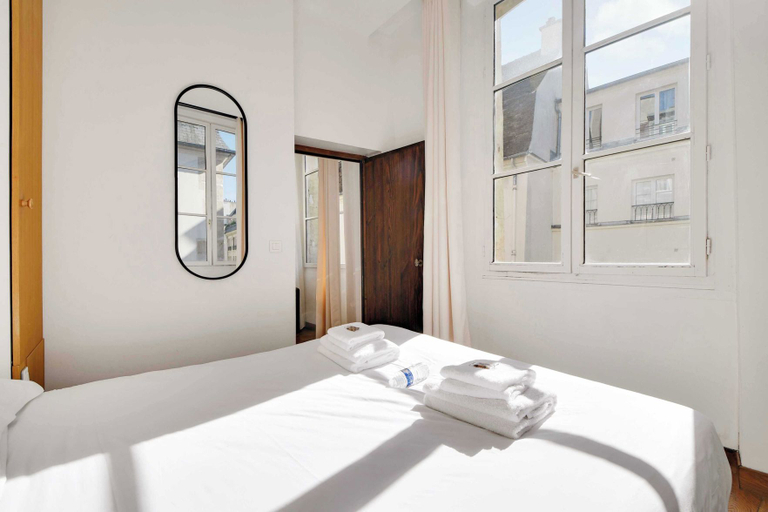 Bedroom 2, Résidence Paris BRETONNERIE, Paris