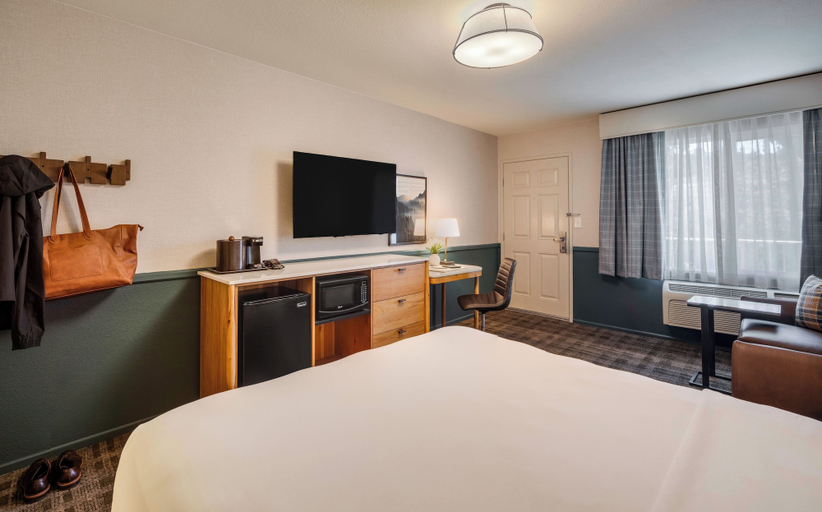 Bedroom 3, Ayres Lodge Alpine, San Diego