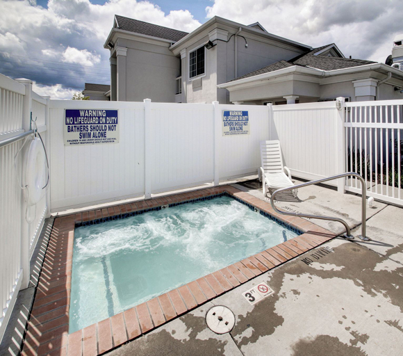 Pool 5, Studio 6 – Murray, UT, Salt Lake