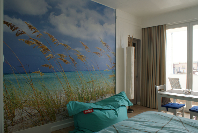 Others 5, Studio Le Lavandou, West-Vlaanderen