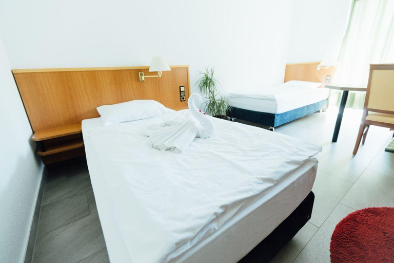 Bedroom 2, Heilbronner Pension Am Theater, Heilbronn