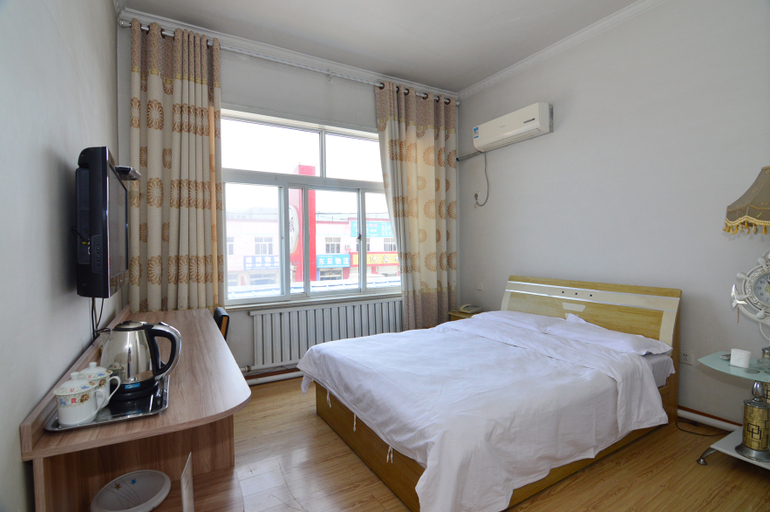 Bedroom 2, Shengji Business Hotel, Qingdao