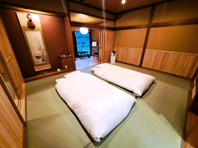 Bedroom 2, Mizumari, Kawazu