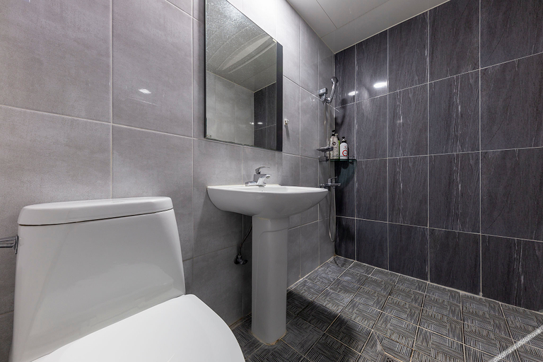 Bathroom, Chungju Hotel Soyu, Chungju