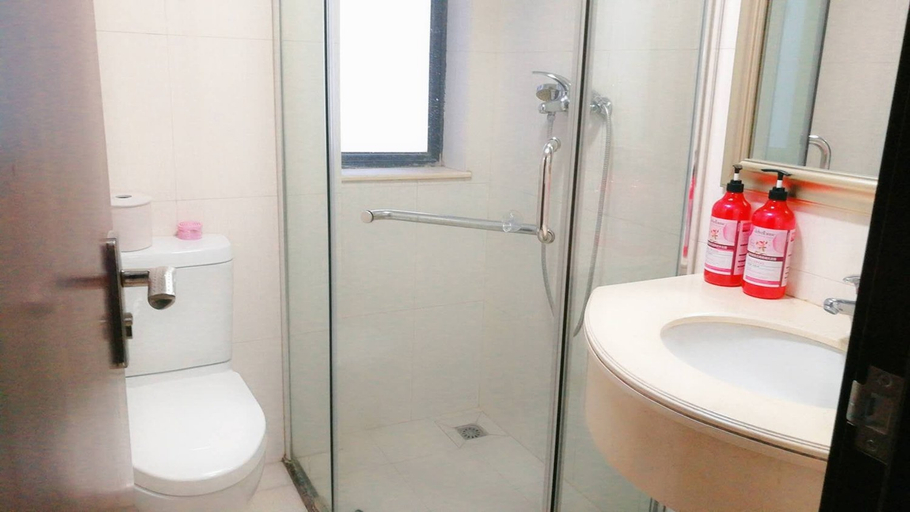 Bathroom 3, Weige Theme Apartment (Guangzhou Pazhou Exhibition Center), Guangzhou