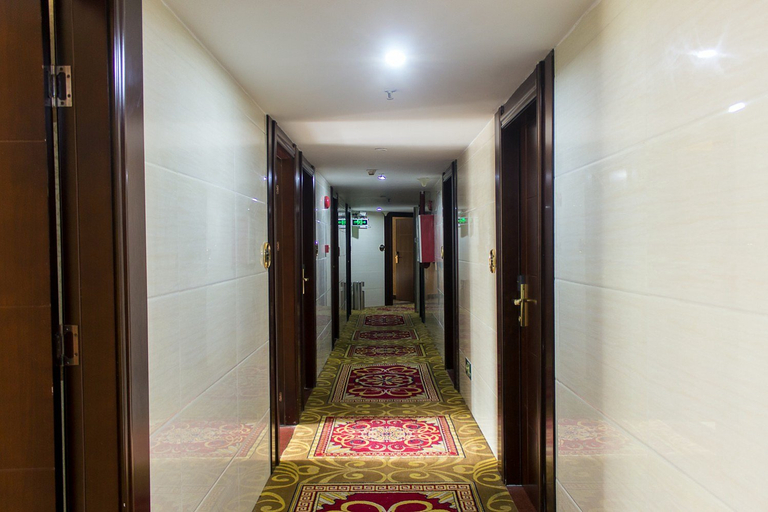 Others 5, Jinyuan Hotel, Guangzhou