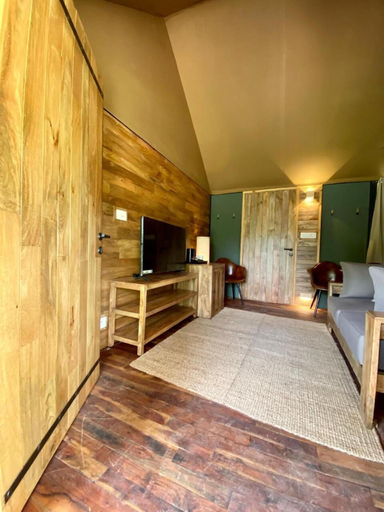 Bedroom 3, Trees N Tigers Luxury Wildlife Lodge, Alwar