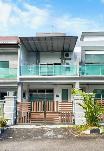 Exterior & Views, 4 Bedroom Landed House, Batu Pahat