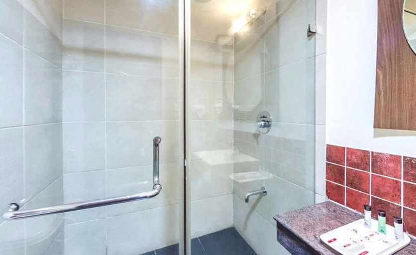 Bathroom 4, GEEKAY MILLENNIAA, Vellore