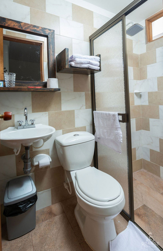 Bathroom 3, Hotel Madre Laura, Jericó