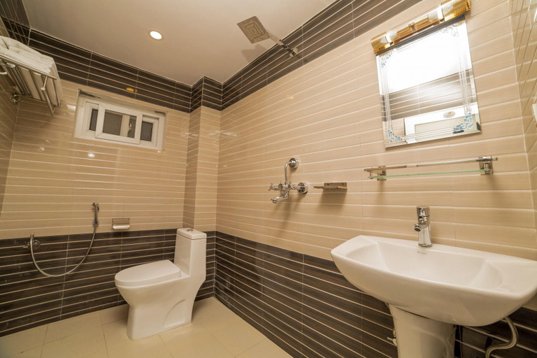 Bathroom 4, Hotel Elegant , Gandaki