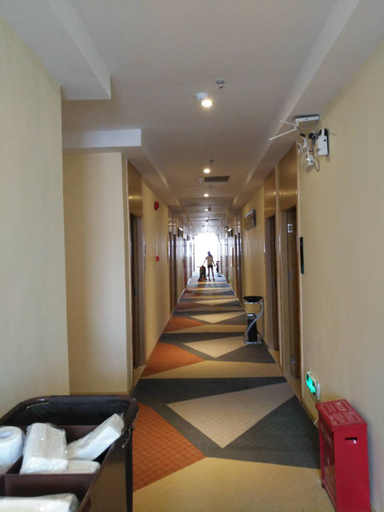 Others 5, City Chain Hotel (Longgang Nanlian), Shenzhen