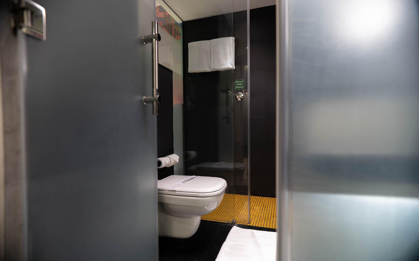 Bathroom 4, Gaas Baas Company, Bagmati