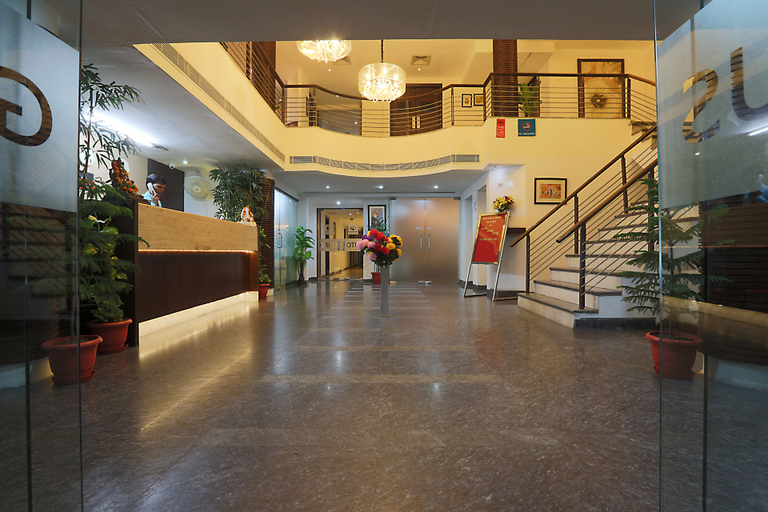 Public Area 2, Arch Plaza - Near Yashobhoomi Convention Centre Dwarka, Delhi