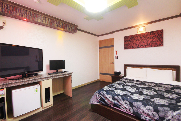 Bedroom 3, Jeonju Gosa-dong Cinema, Jeonju