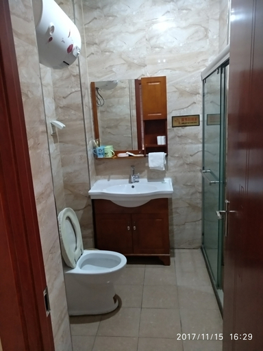 Bathroom 4, Datong Jinhu International 1418 Apartment, Datong
