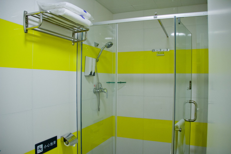 Bathroom 3, Hello Hotel (Guangzhou Airport Road), Guangzhou