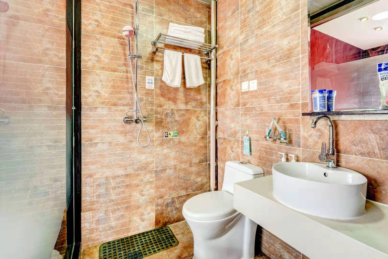 Bathroom 3, Elan Hotel (jingliujie store, Daqing), Daqing