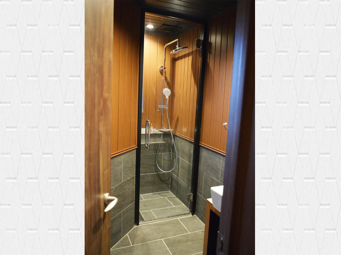 Bathroom 5, NARITA HOTEL KAKUREGA, Narita