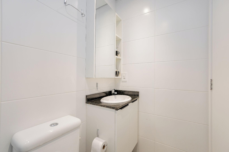 Bathroom, New Life Visconde, Curitiba
