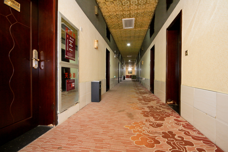 Others 3, Shengtang Hotel, Yan'an