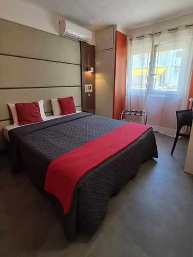 Bedroom 2, Hotel Schtak, Alpes-Maritimes