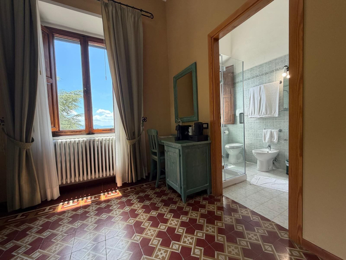 Bathroom 3, Villa Porta all'Arco, Pisa