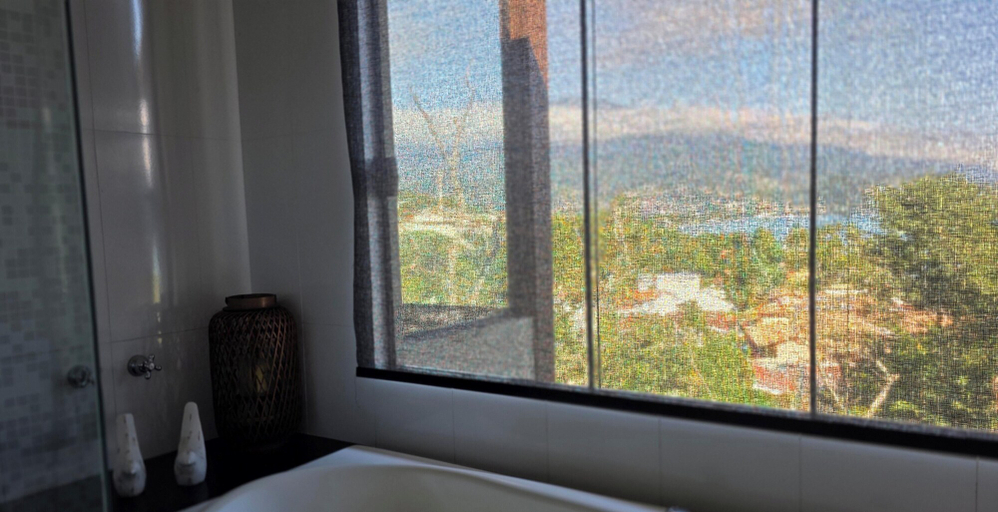 Bathroom 5, Alessandra Kimiyo Kurosu, Ilhabela
