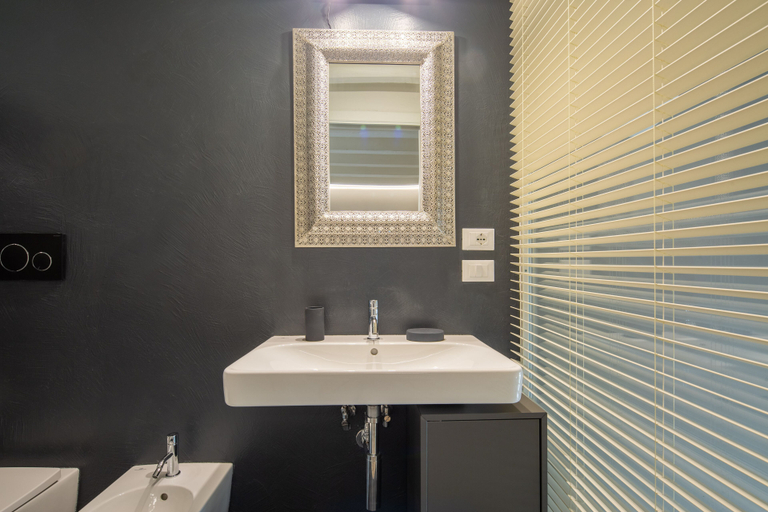 Bathroom 5, カーサ ヴェルティ デラックス バイ メガ, Florence