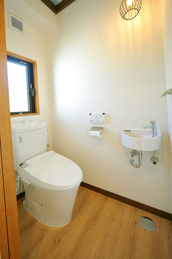 Bathroom 3, Sumu Villa, Nago