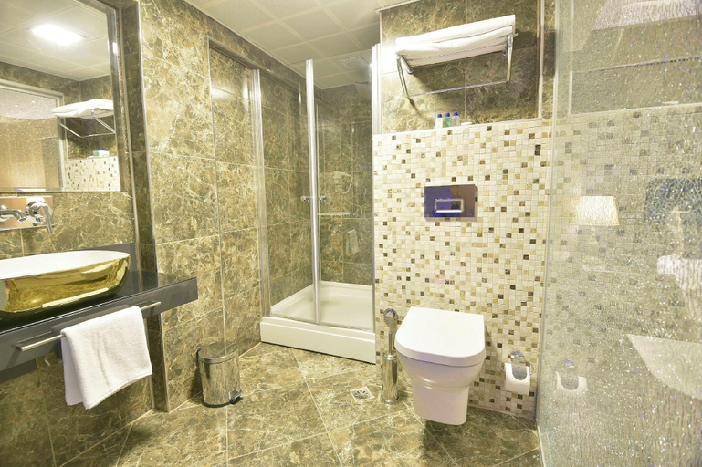 Bathroom 3, Adamel Hotel Istanbul, Bakırköy