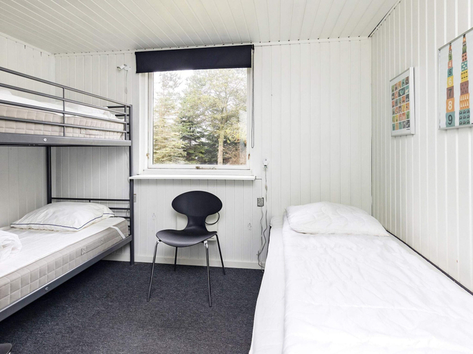Bedroom 3, 6 Person Holiday Home in Vaeggerlose, Guldborgsund