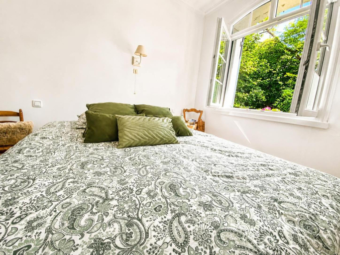 Bedroom 3, Au Cœur des Acacias, Lot-et-Garonne