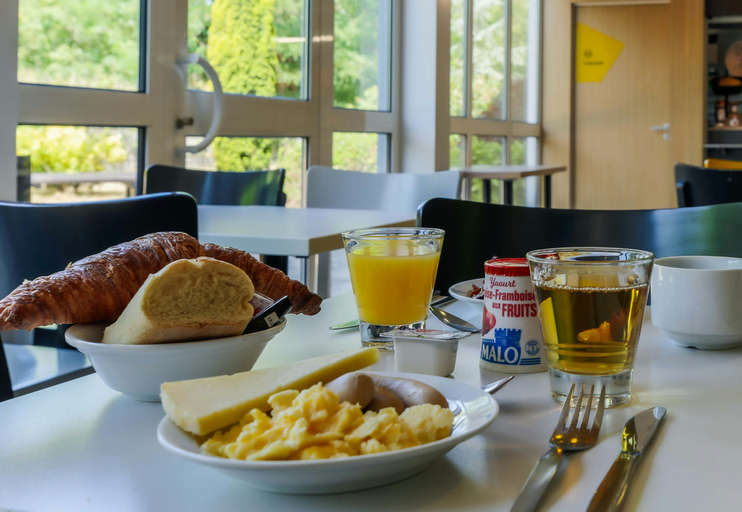 Food & Drinks 4, B&B HOTEL Freyming-Merlebach, Moselle