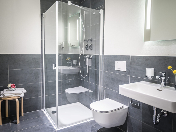 Bathroom 5, Freiburger-Ferienwohnung, Freiburg im Breisgau