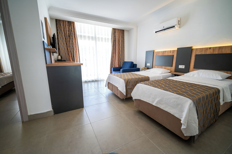 Bedroom 2, Club Efes Otel, Silifke