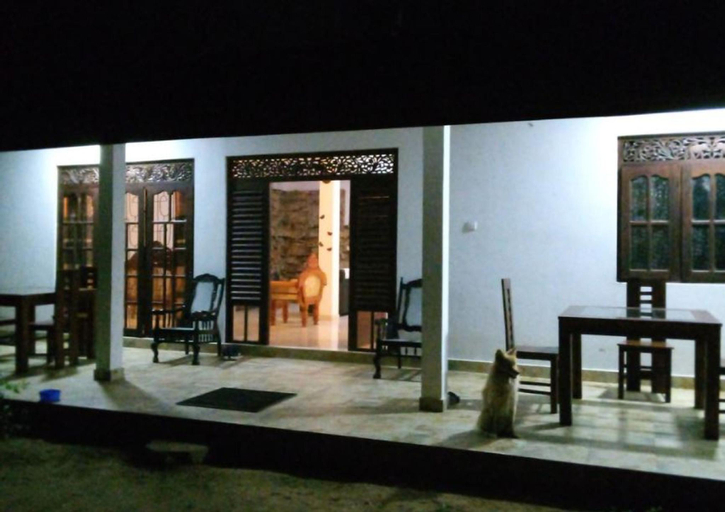 Exterior & Views, sinhagiri hotel and restaurant, Tangalle