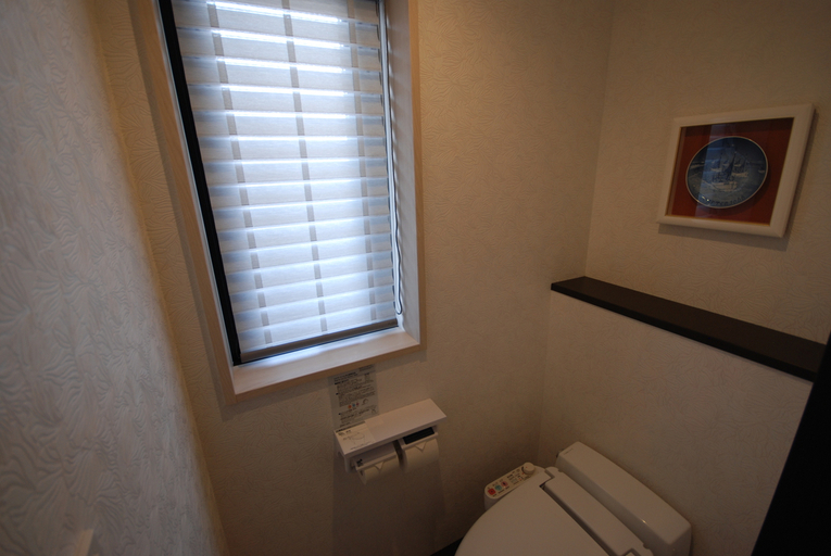 Bathroom 5, Hotel Kawashima, Hiroshima