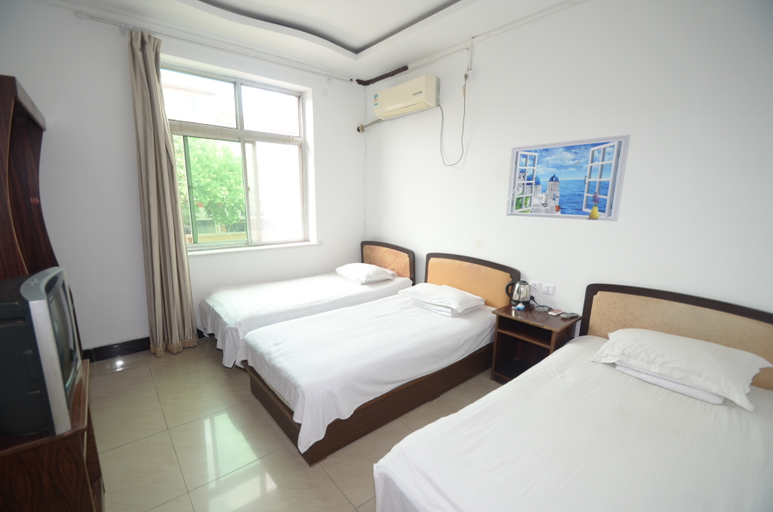 Bedroom 2, Baiyangdian Weinan Hotel, Baoding