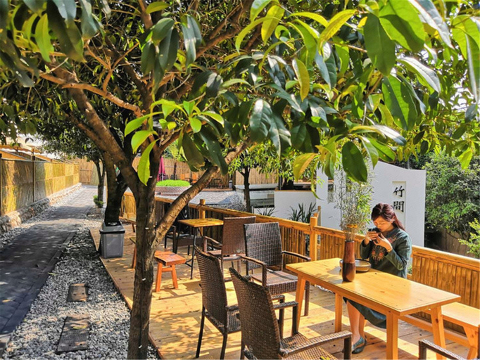 Food & Drinks, Emei Bamboo Hills Private Hot Spring Hostel, Leshan