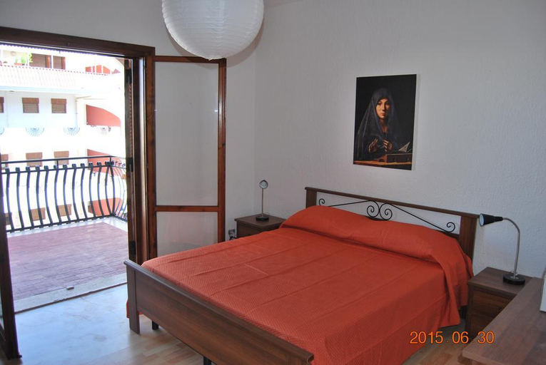 Bedroom 2, Baia Degli Dei, Messina