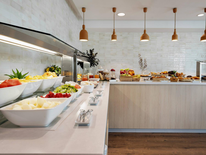 Food & Drinks 5, Hotel Málaga Alameda Centro, Affiliated by Melia, Málaga