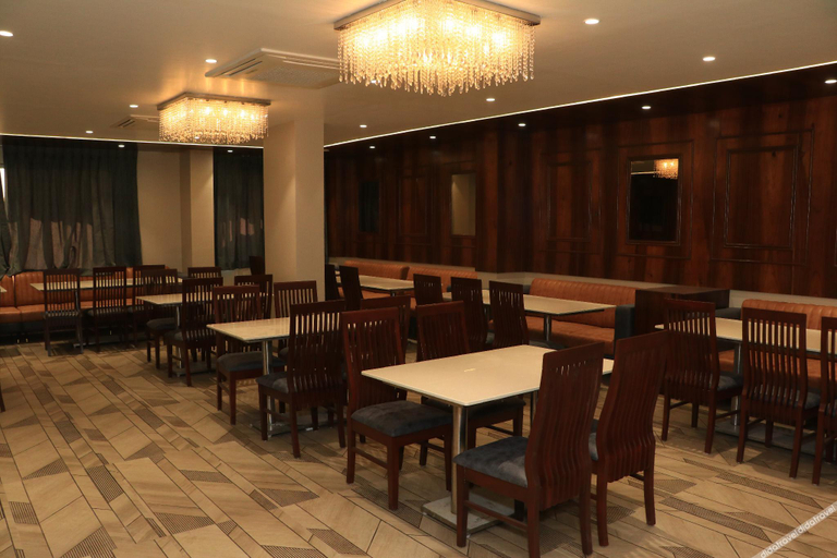 Food & Drinks 5, Rudra Royals , Ahmadnagar